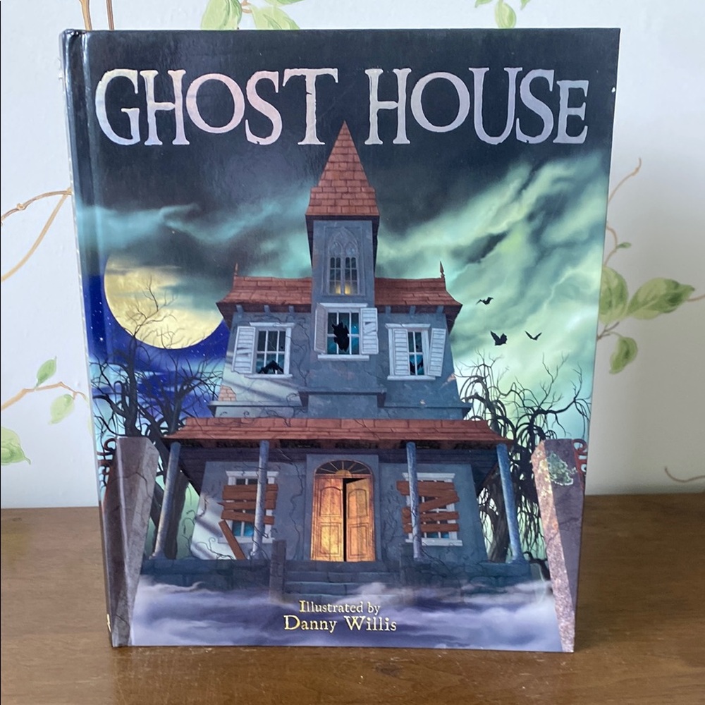 Ghost House Pop-Up Illustrated Book by Sandra Loy and Danny Willis - Halloween
